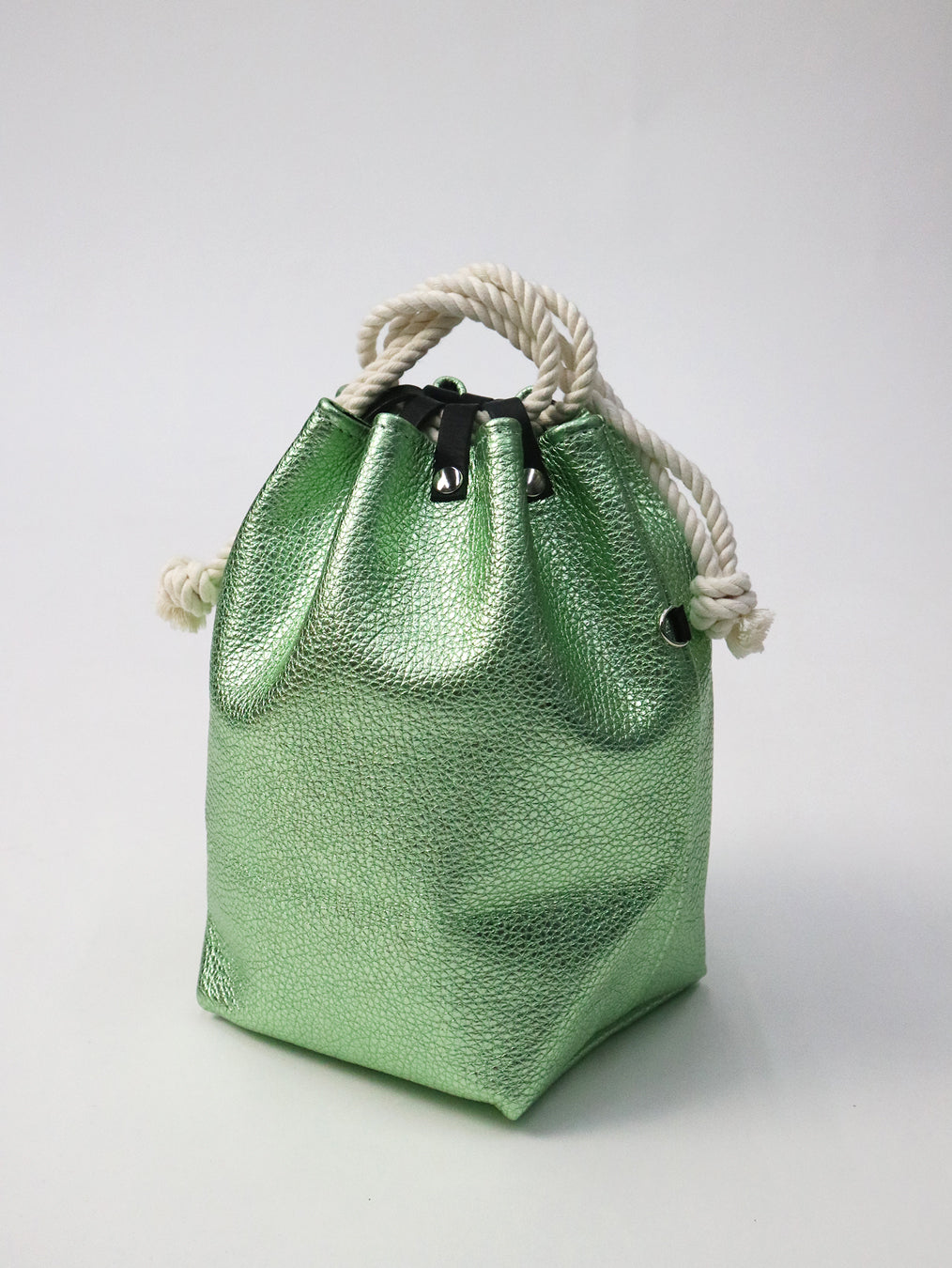 COMUSUBI / COMUSUBI BAG ”Leather” -Vanilla-