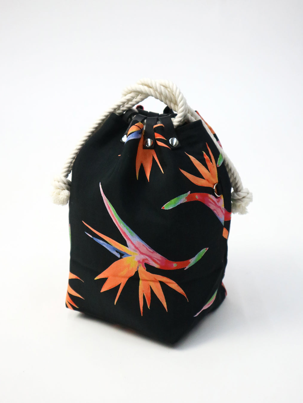 COMUSUBI / COMUSUBI BAG ”Leather” -Vanilla-