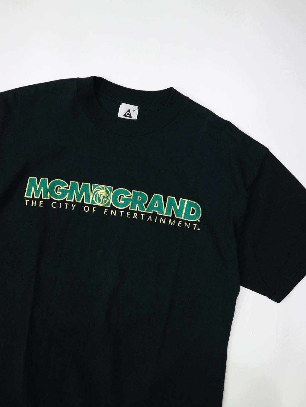 TMC / 貴重愛Tee on USED "F"