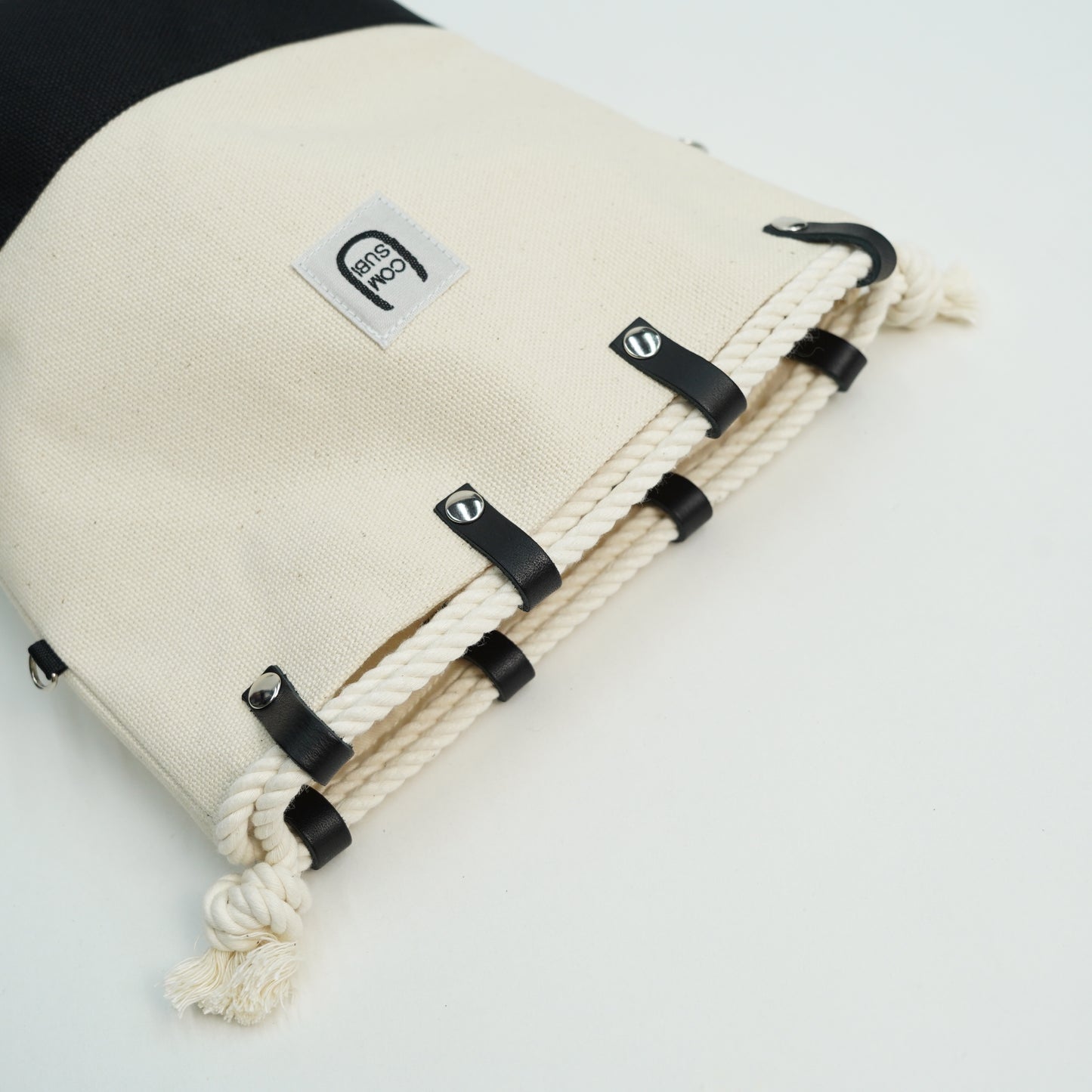 COMUSUBI / COMUSUBI BAG ”Leather” -Vanilla-