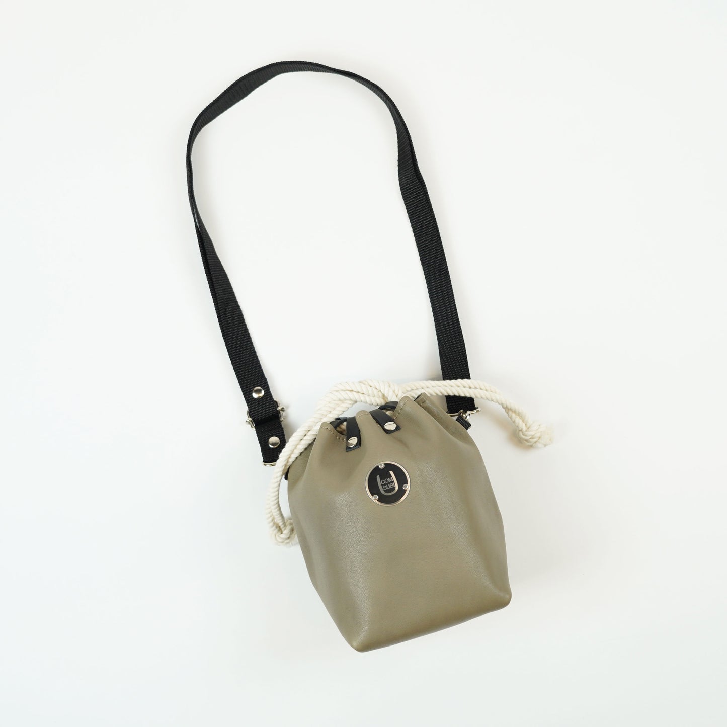 COMUSUBI / COMUSUBI BAG ”Leather” -Vanilla-