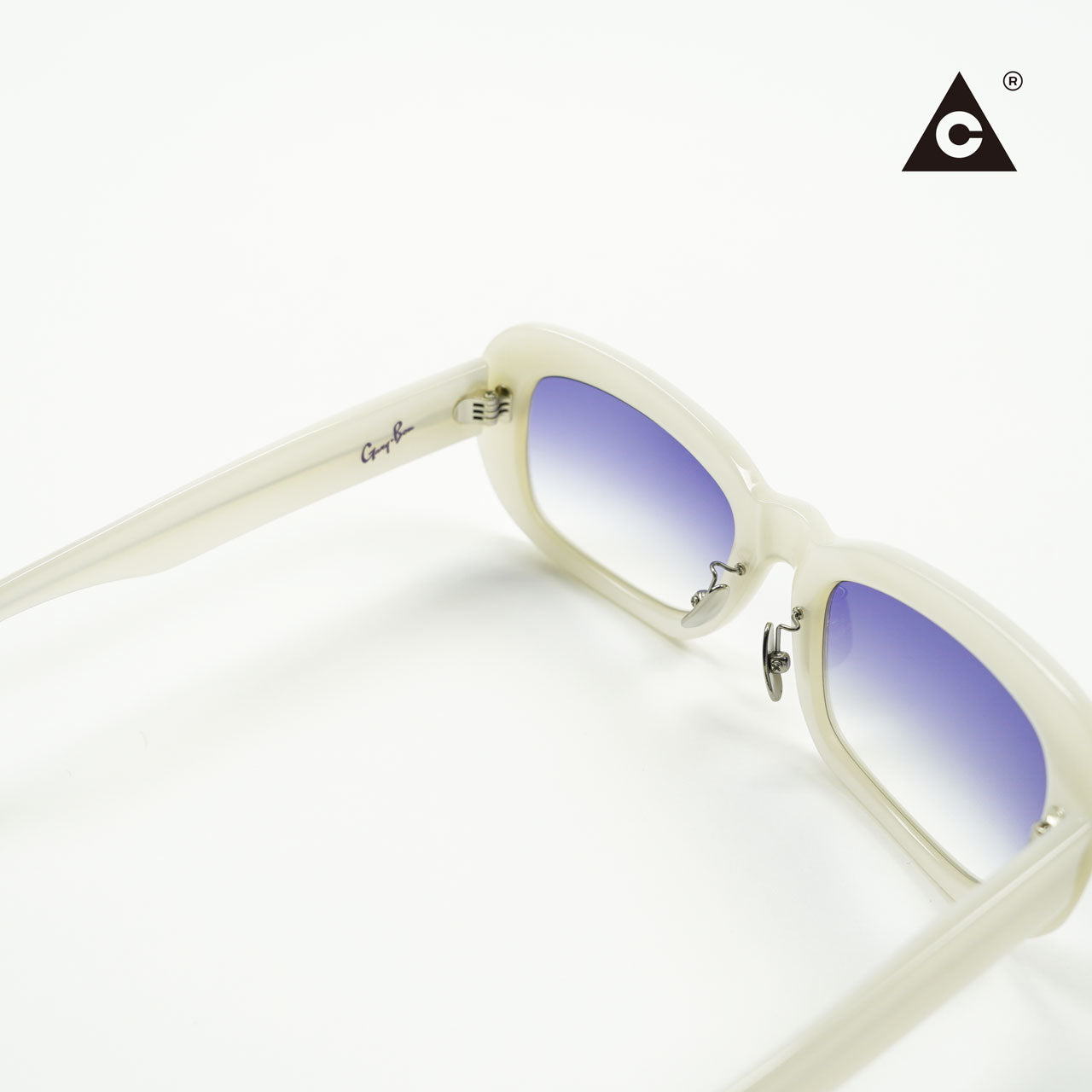 TMC / GARY BEN -White-