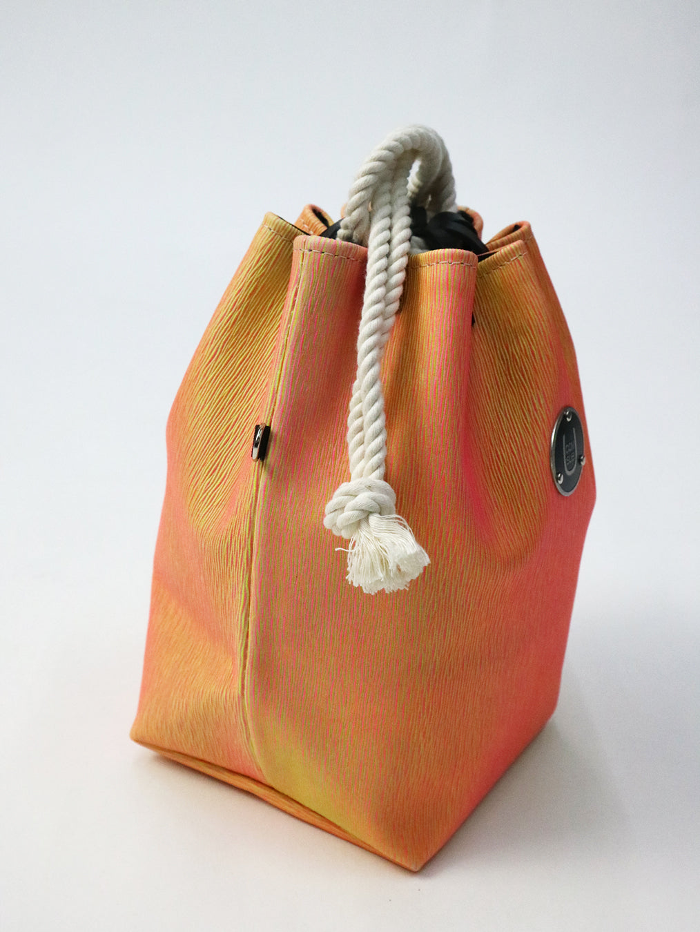 COMUSUBI / COMUSUBI BAG ”Leather” -Vanilla-