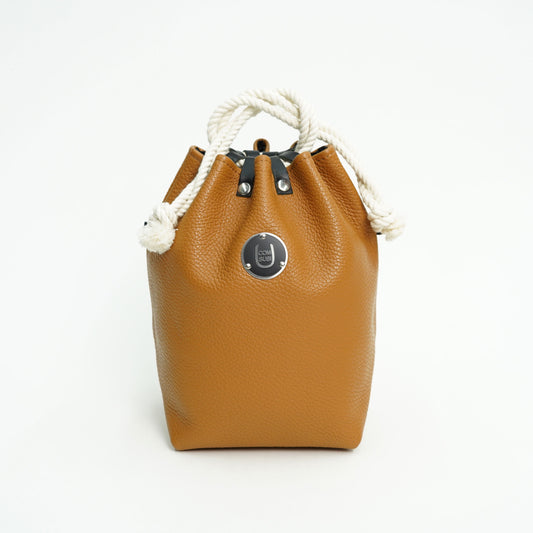 COMUSUBI / COMUSUBI BAG ”Leather” -Caramel-