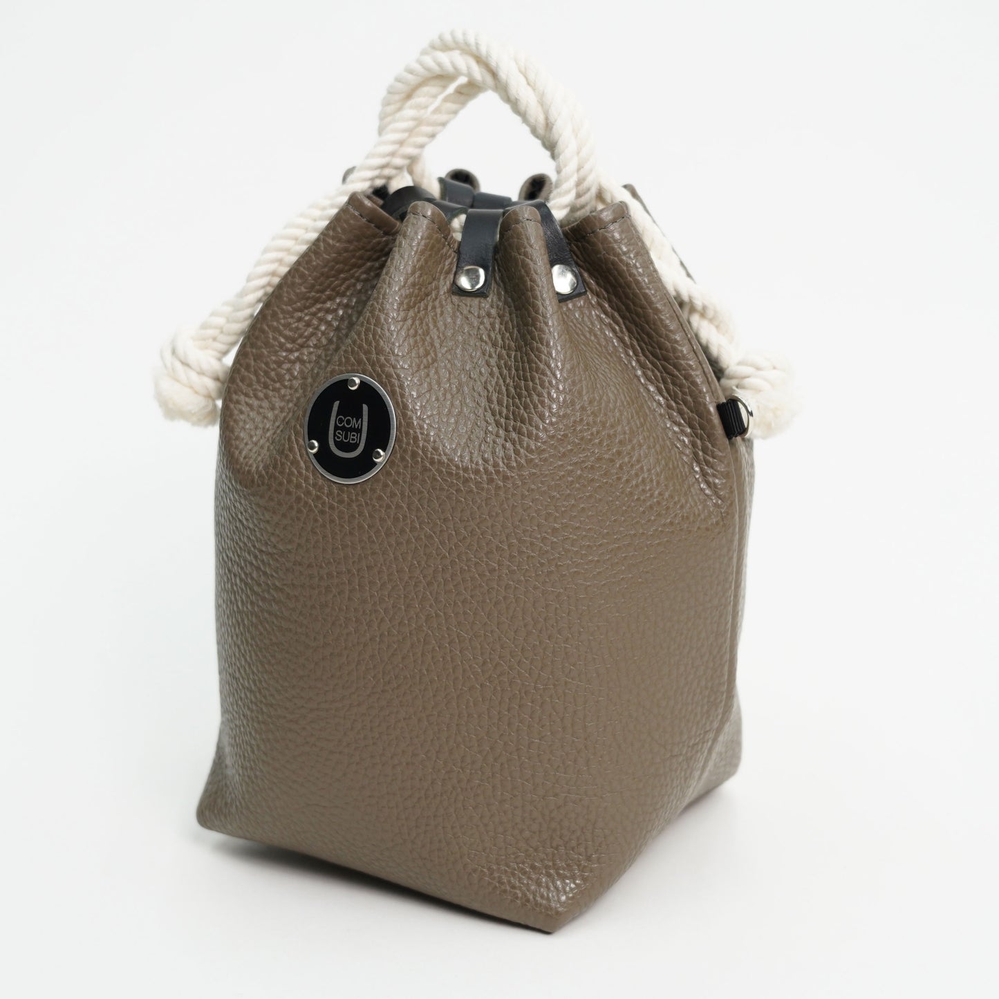 COMUSUBI / COMUSUBI BAG ”Leather” -Vanilla-