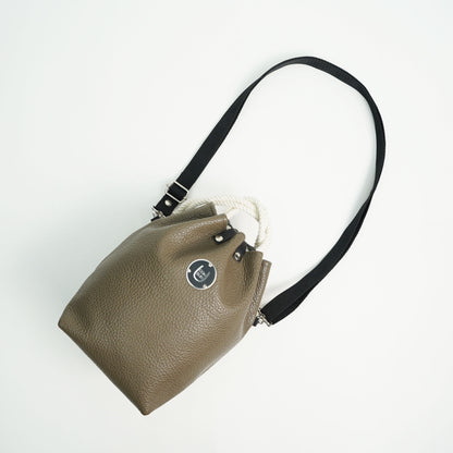 COMUSUBI / COMUSUBI BAG ”Leather” -Elephant-