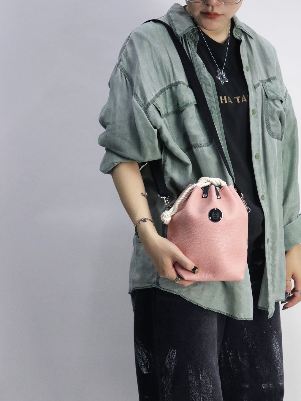 COMUSUBI / COMUSUBI BAG ”Leather” -Peach-